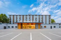 Homeinn Selected Hotel (Dalian Airport Yingke Road) Hotels in Dalian Zhoushuizi International Airport
