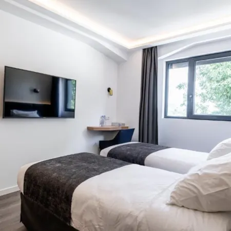 Woods Genève-Thoiry Hotels in Ain