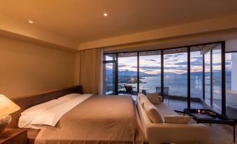 Dali BoMan Sea View Hotel (Erhai Park Branch)