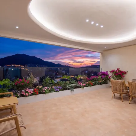 Mountain Nook Cloud Residence (Jiaozi Ping Branch, Xiaojin County)