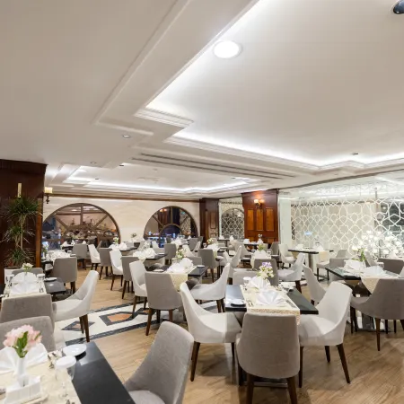 Emaar Royal Hotel