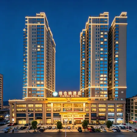 Vienna Hotel (Luhe)