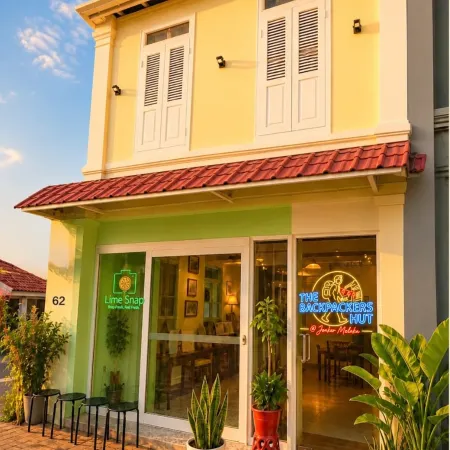 The Backpackers Hut @ Jonker Melaka