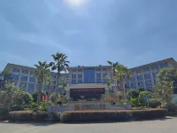 Xili International Hotel - parking