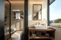 Qixiangli · Designer Boutique Stay (Guilin Two Rivers and Four Lakes East and West Alley) - Balkon