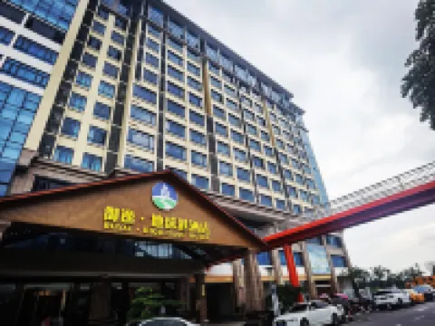Royal Hot Spring Theme Inn Hotel a Fengshun