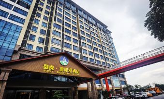 Royal Hot Spring Theme Inn