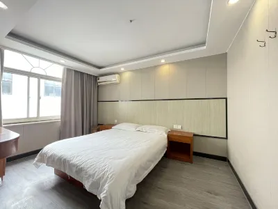 Ruyun Hotel Các khách sạn gần China Communications Construction Engineering College