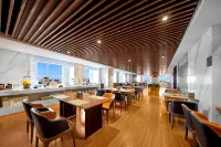 Xueli Hotel (Harbin West High-speed Railway Station Wanda Plaza)