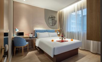 Homeinn · neo (Lvliang Xiaoyi Yong'an Road Financial Center)