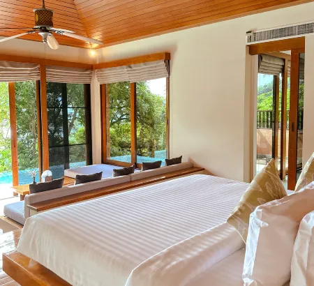 Korsiri Pool Villas