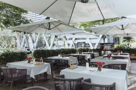 F-TOWN Fangtang Hotel (Shenzhen Longgang Tian'an Digital City Huanggekeng Subway Station) Отели рядом с достопримечательностью «Baoneng All City Shopping Center Longgang Branch (Jianshe Road)»