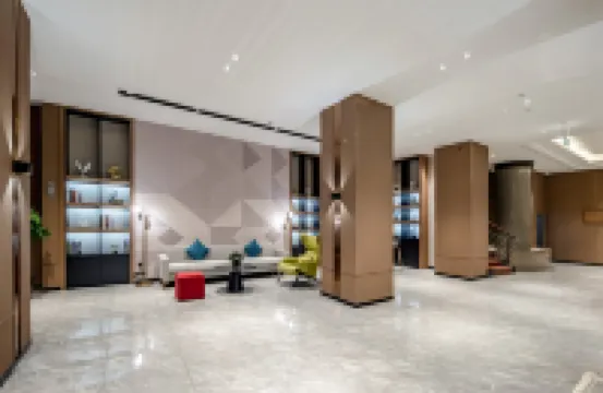 泓呈大飯店（荔浦汽車站店）