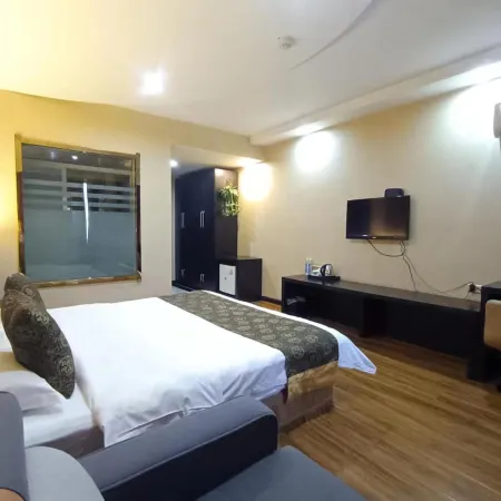 Dunhua Service Building Hotel
