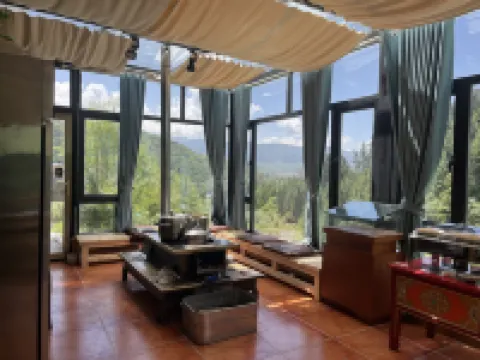 Home and lodging in Songpan sorangzhaxi