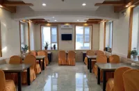 Soho. Yun Hotel (Liaoyuan Railway Station) Hotels in Dongliao