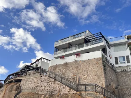 Dongji Inter national Youth Hostel