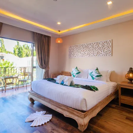 Vannee Golden Sands Beachfront Resort