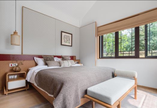 민장 칼리지 전경