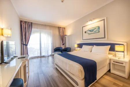 Desert Rose Resort Отели в г. Хургада