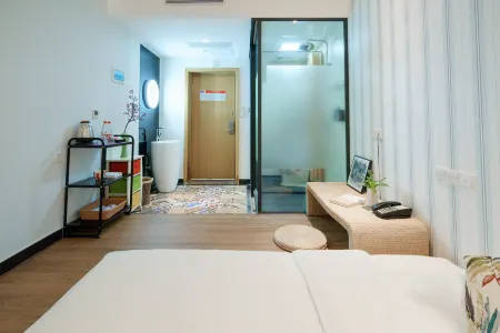 Guangzhou University City New World J Boutique Hotel