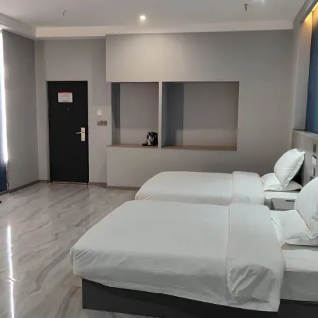 Tonghai Shiguang Hotel