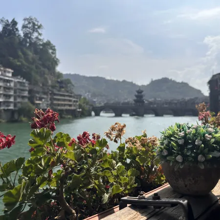 Lixuhuan Inn