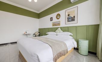 Qingyu Courtyard View Homestay