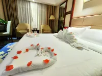 Qinhuai Zhongzhou International Hotel Hotels in Huaibin
