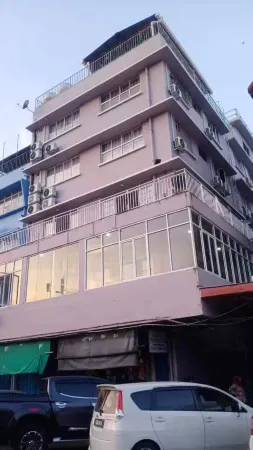 MONAlisa Guest House Отели рядом с достопримечательностью «Semporna Ocean Tourism Centre»