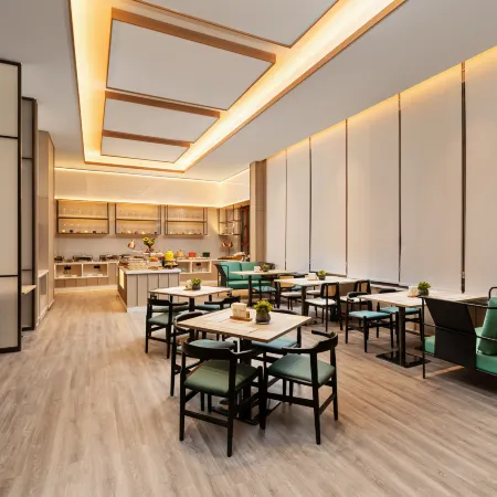 Country Inn & Suites by Radisson Hotel (Tonghua Wandaguangchang)