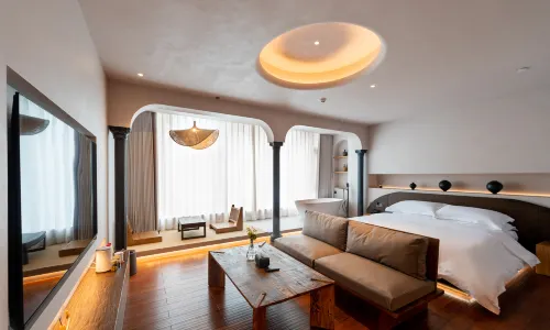 Shanheli Chaji Natural Style Homestay (Chenghai Branch)