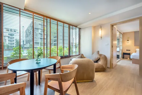 Salaya One Hotel & Service Apartment