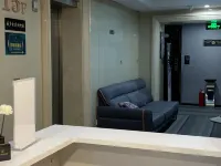 Feiduo E-sports Hotel (Tongshan Wanda Plaza)