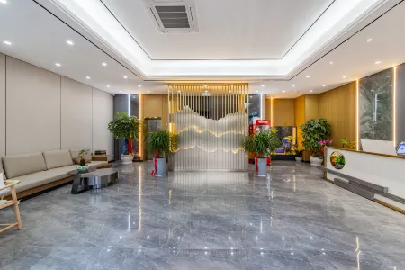Yuanmou Henglong Zhixiang Hotel Отели рядом с достопримечательностью «Liangshan Passenger Transport Terminal»