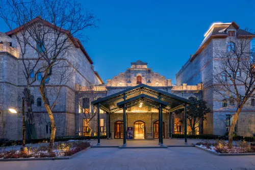 Qingzhaoquan City Shuangquan Resort Hotel