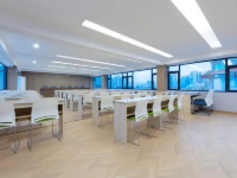 Tongren Grand Hotel (Tongren High-speed Railway Station Ancient City Pedestrian Street Branch) Hotels in Tongren