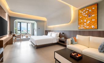 Jiumu Yinxi Hot Spring Resort (Yudafo Temple)