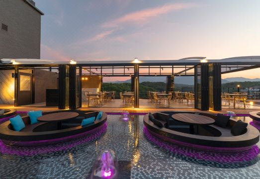 3. 투와이호텔..