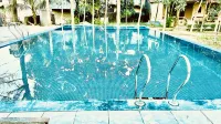 CHITWAN FOREST RESORT Hotels in Chitwan