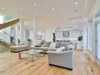 Executive Luxury Room Downtown Toronto Hotels near Downsview Metro Station