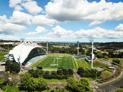 Ramada Suites by Wyndham Albany Hotels in Auckland