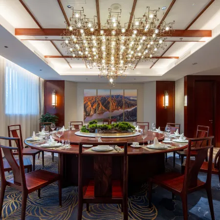 The Saishang Jiangnan Ningxia Hotel, Beijing Отели рядом с достопримечательностью «Станция Andingmen»