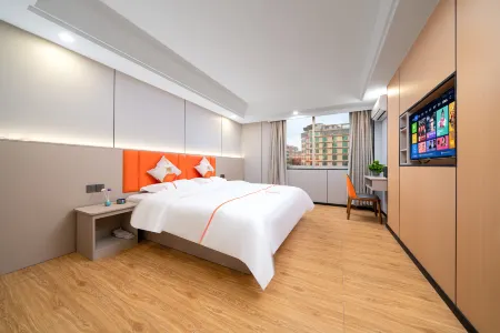 Longmen Jinrui Hotel