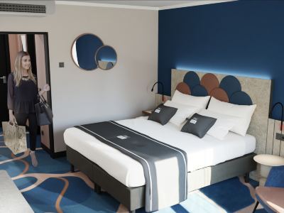 Holiday Inn - the niu, STREAM MÖNCHENGLADBACH by IHG