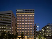 The Royal Park Hotel Ginza 6-Chome Отели рядом с достопримечательностью «Универмаг Mitsukoshi Ginza»