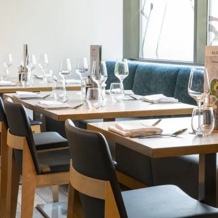 Holiday Inn LONDON - BRENTFORD LOCK by IHG
