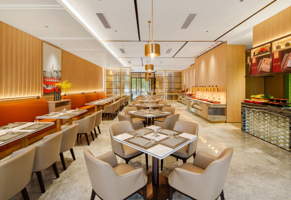 5. 노보텔 선전 반..