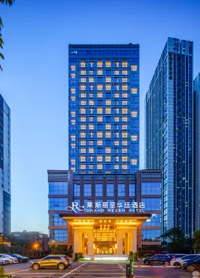 Grand Rezen Hotel Hotels near Hubei Provincial Museum