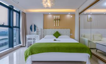 Xiamen Xiafeng Apartment (Xinglin Bay Operations Center Store)